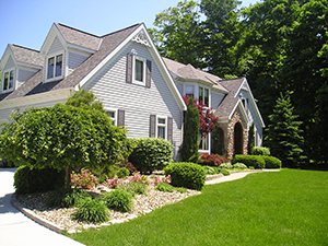 Landscapers and Lawncare Services in Alliance, OH